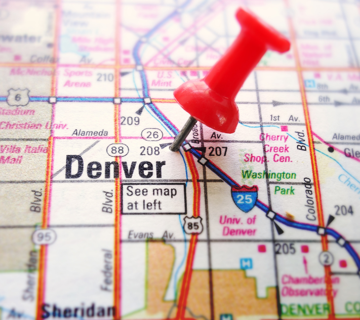 Carte de Denver avec punaise rouge